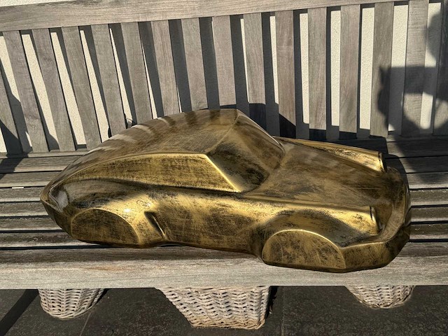 Porsche 911 sculptuur 90cm old gold - afbeelding 1 van  2
