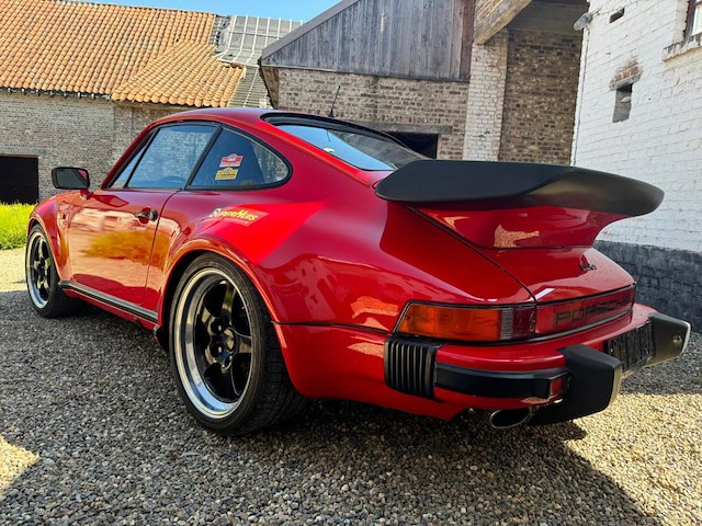 Porsche 911 turbo - afbeelding 13 van  46