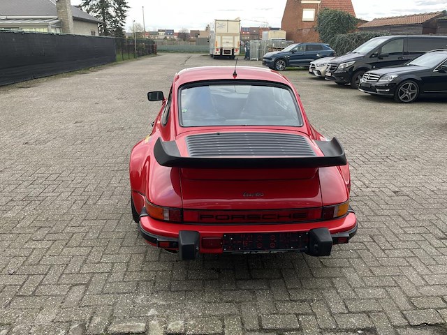 Porsche 911 turbo - afbeelding 26 van  46