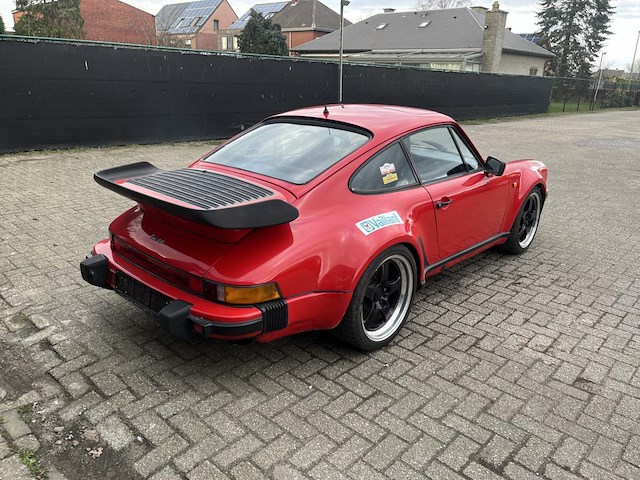 Porsche 911 turbo - afbeelding 27 van  46