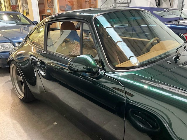 Porsche 911 type 964 avd auto - afbeelding 21 van  48