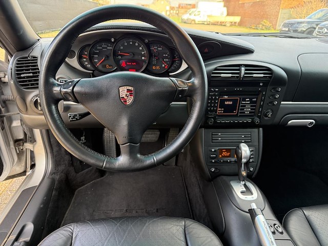 Porsche 911 type 996, 2003 - afbeelding 9 van  51