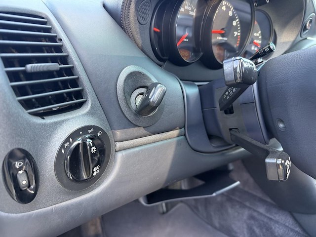 Porsche 911 type 996 cabrio, 1998 - afbeelding 8 van  64