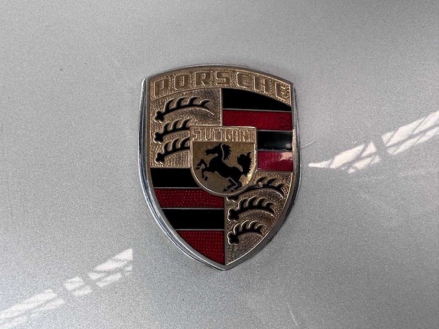 Porsche 924 oldtimer - afbeelding 12 van  12