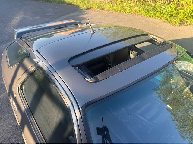 Porsche 928 s4 automatic oldtimer - afbeelding 39 van  48