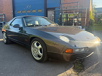 Porsche 928 s4 automatic oldtimer - afbeelding 46 van  48