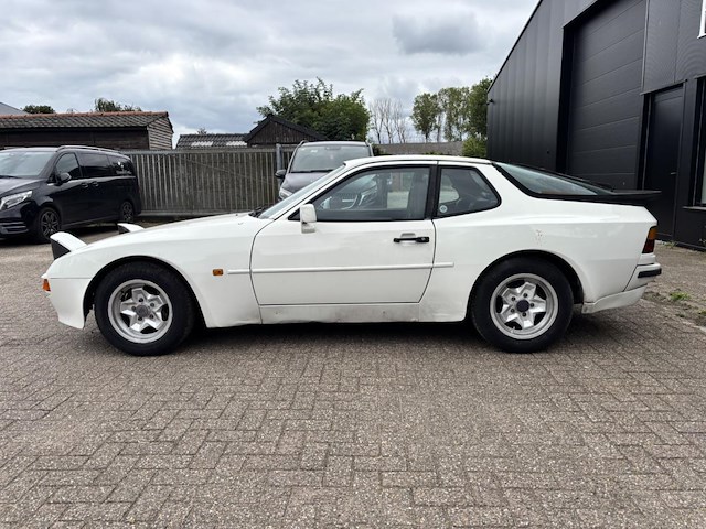 Porsche 944, 1984 - afbeelding 36 van  37
