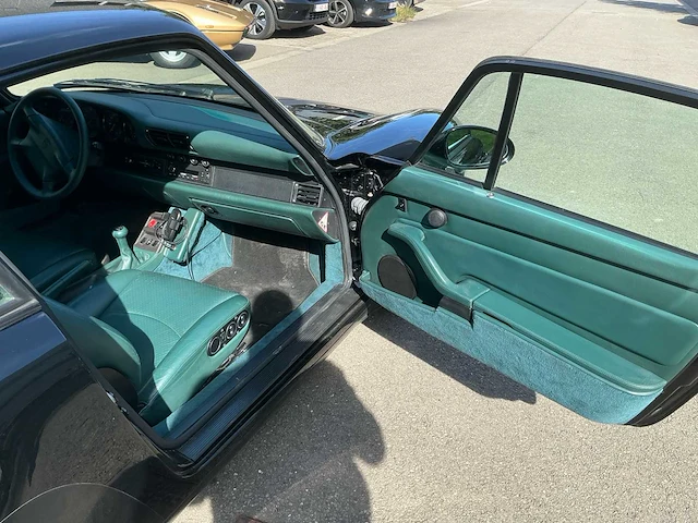 Porsche 993 coupe oldtimer - afbeelding 14 van  34