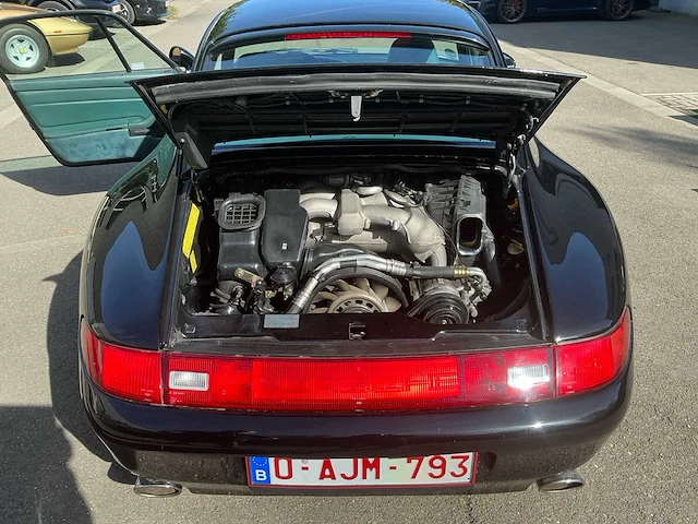 Porsche 993 coupe oldtimer - afbeelding 19 van  34
