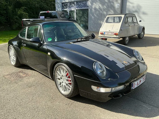 Porsche 993 coupe oldtimer - afbeelding 29 van  31