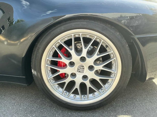 Porsche 993 coupe oldtimer - afbeelding 2 van  34