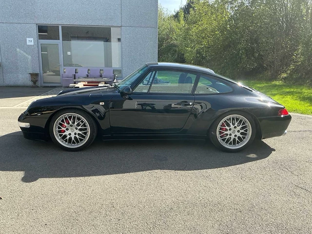 Porsche 993 coupe oldtimer - afbeelding 12 van  34