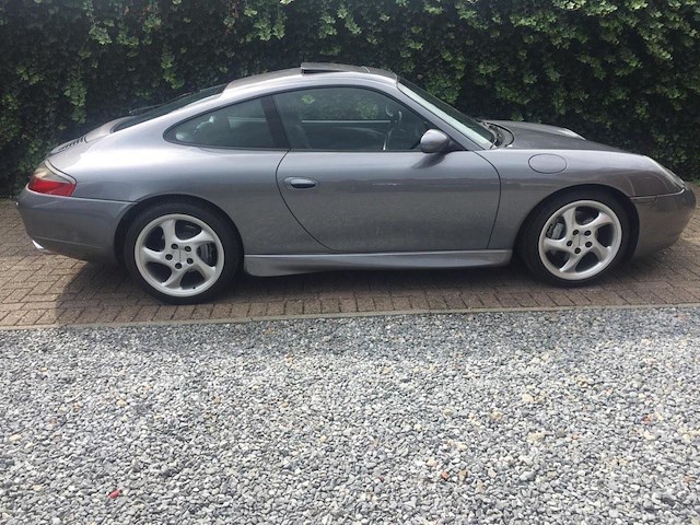 Porsche 996 carrera 4 - afbeelding 12 van  20