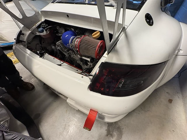 Porsche 996 race - afbeelding 10 van  40