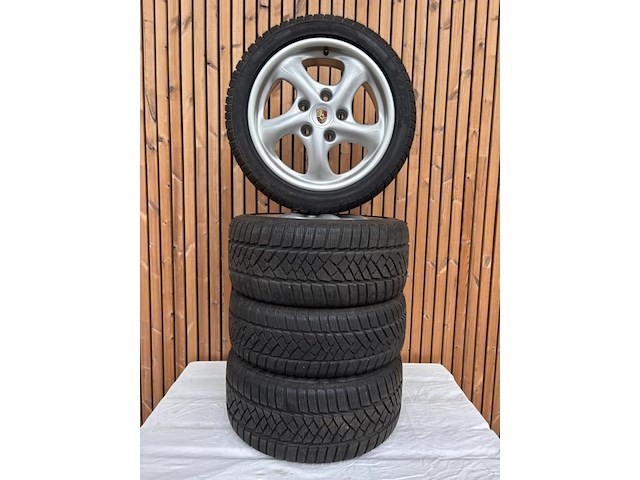 Porsche 996 velgen + winterbanden - afbeelding 1 van  6