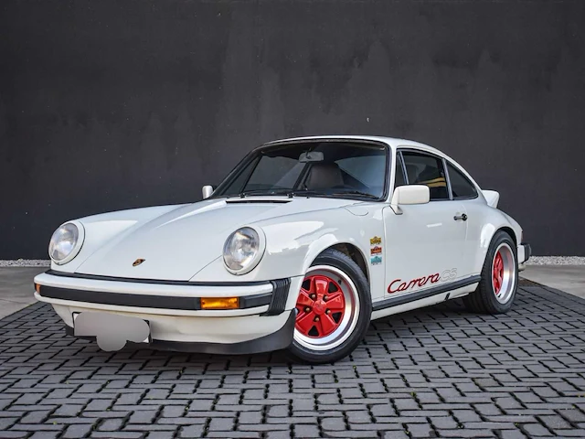Porsche carrera 911 - afbeelding 1 van  38
