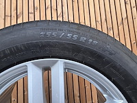 Porsche cayenne 18inch velgen - afbeelding 3 van  5
