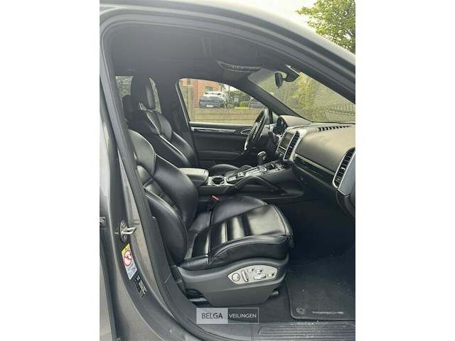 Porsche cayenne diesel - afbeelding 18 van  57