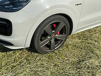 Porsche cayenne personenauto - afbeelding 4 van  50