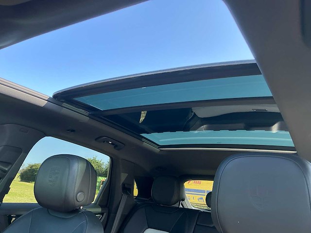 Porsche cayenne personenauto - afbeelding 33 van  50