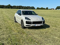 Porsche cayenne personenauto - afbeelding 23 van  50