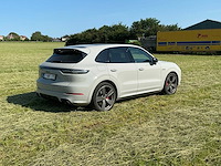 Porsche cayenne personenauto - afbeelding 34 van  50