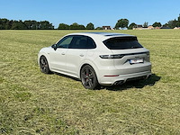 Porsche cayenne personenauto - afbeelding 48 van  50