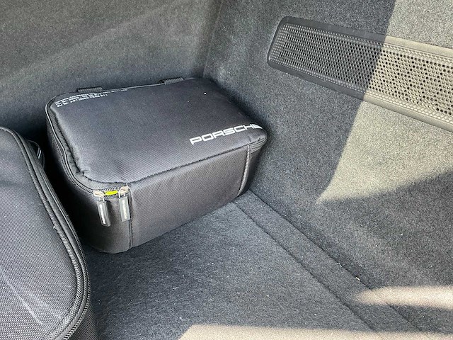 Porsche cayenne personenauto - afbeelding 22 van  37