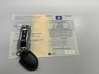 Porsche cayenne personenauto - afbeelding 33 van  37