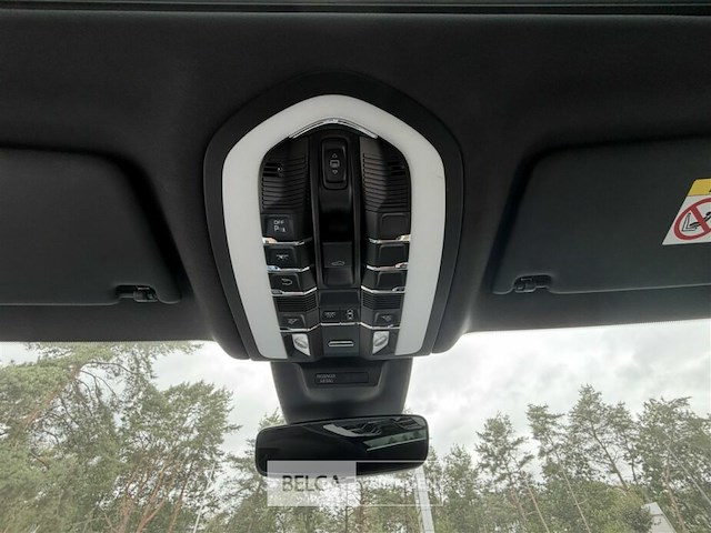 Porsche macan - afbeelding 18 van  38