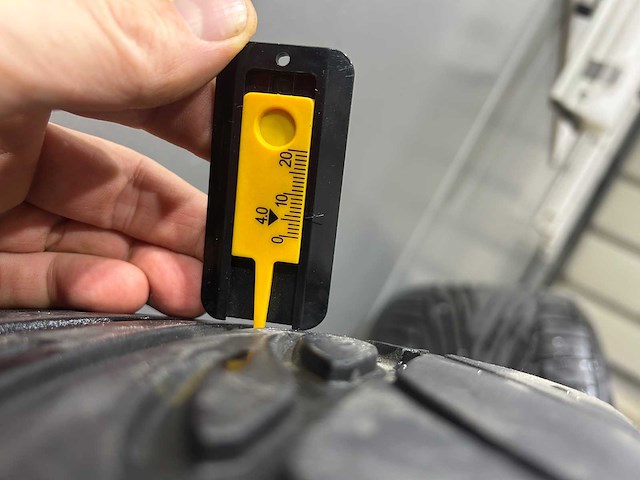 Porsche oem 16” cup design 93 velgen + banden - afbeelding 9 van  23