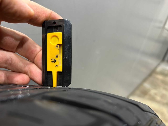 Porsche oem 16” cup design 93 velgen + banden - afbeelding 11 van  23