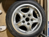 Porsche oem 16” cup design 93 velgen + banden - afbeelding 16 van  23