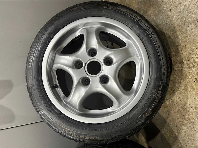 Porsche oem 16” cup design 93 velgen + banden - afbeelding 17 van  23