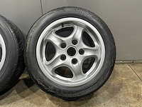 Porsche oem 16” cup design 93 velgen + banden - afbeelding 19 van  23