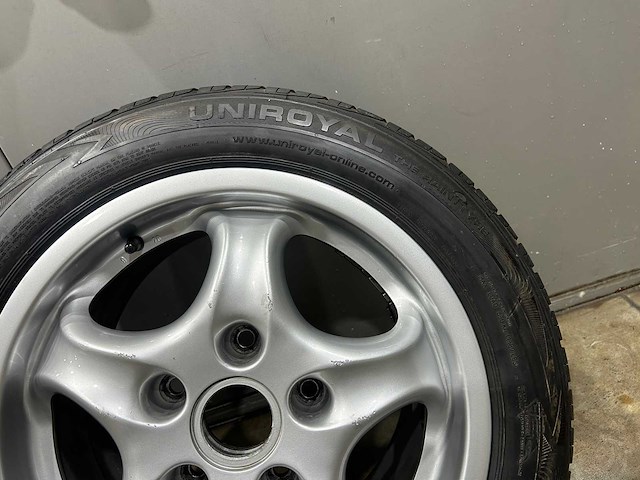 Porsche oem 16” cup design 93 velgen + banden - afbeelding 23 van  23