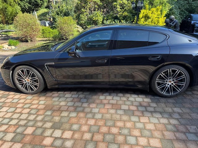 Porsche panamera diesel - afbeelding 12 van  25