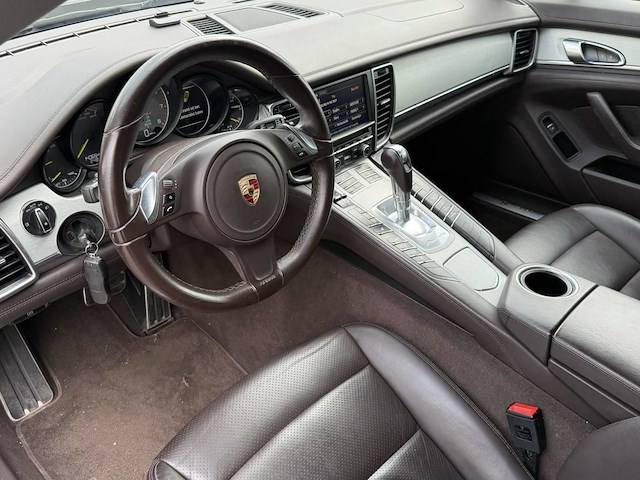 Porsche panamera s hybrid - afbeelding 4 van  27