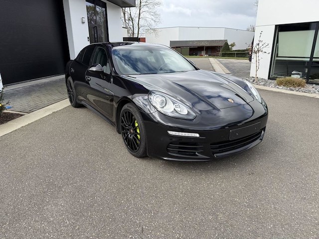 Porsche panamera s hybrid - afbeelding 12 van  27