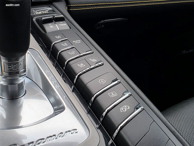 Porsche panamera turbo s 4.8 v8 2015 - afbeelding 22 van  75