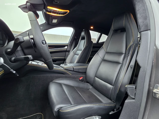 Porsche panamera turbo s 4.8 v8 2015 - afbeelding 74 van  75