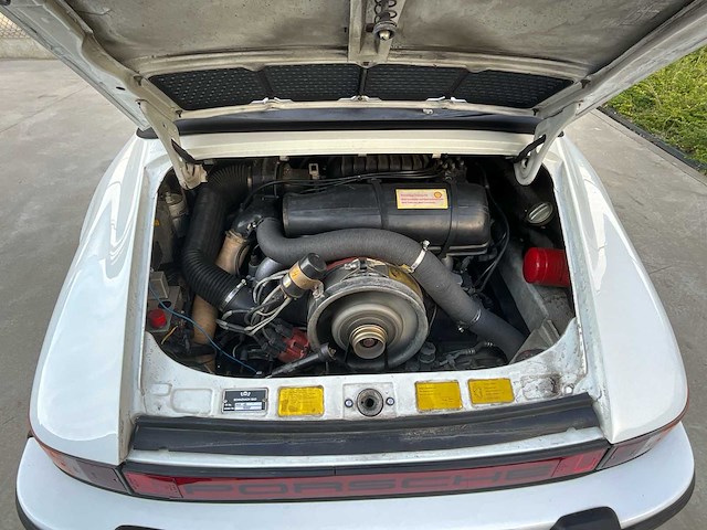 Porsche targa 911 sc targa oldtimer - afbeelding 16 van  38
