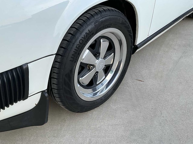 Porsche targa 911 sc targa oldtimer - afbeelding 26 van  38