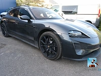 Porsche taycan gts - afbeelding 23 van  32