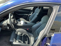 Porsche taycan personenauto - afbeelding 2 van  14