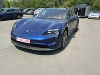 Porsche taycan personenauto