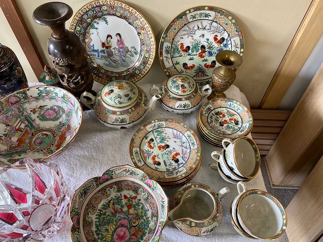 Porselein - chinees porselein - afbeelding 2 van  7