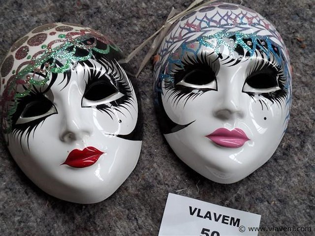 Porselein masker - afbeelding 2 van  3