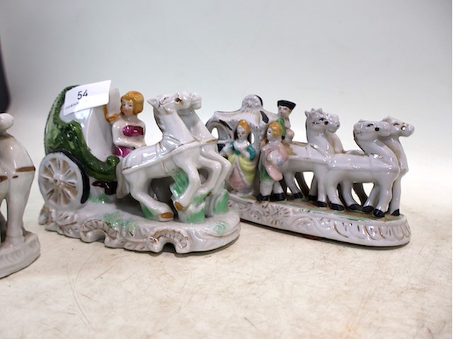 Porseleinen beeldjes paard/koets (x10) - afbeelding 5 van  7