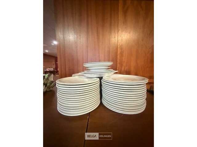 ± porseleinen borden - afbeelding 2 van  2